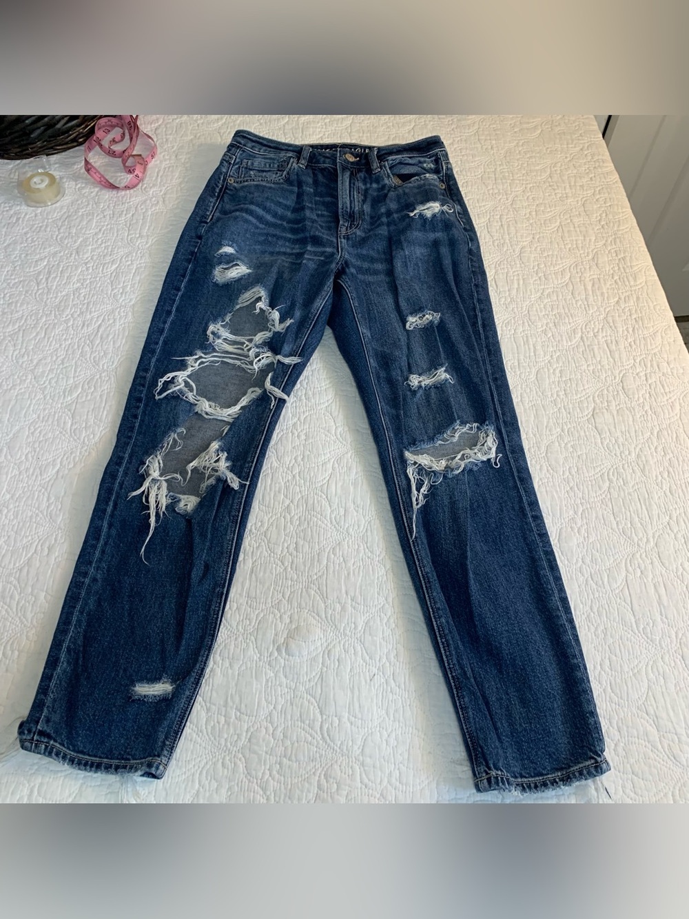 American Eagle Outfitters Dark Blue Distressed Cropped Jeans